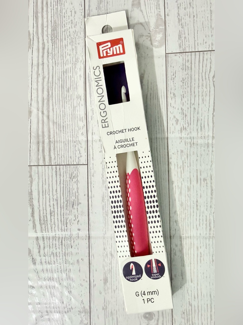 Prym Crochet Hook Size G 4 mm Ergonomic Pink and White NIB